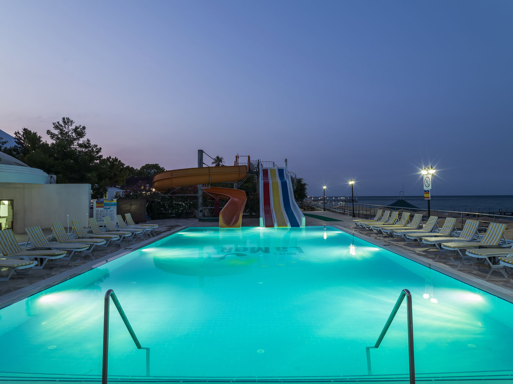 גוינוק La Mer Hotel מראה חיצוני תמונה