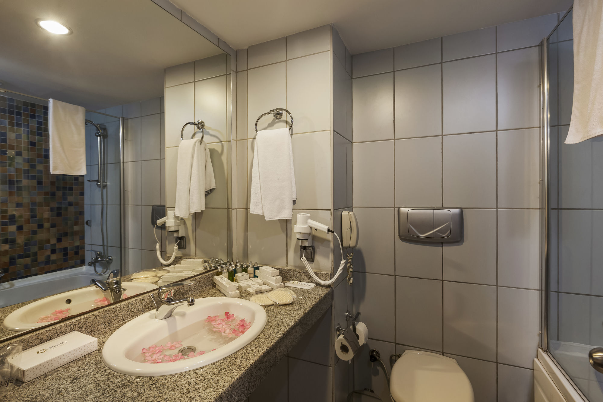 גוינוק La Mer Hotel מראה חיצוני תמונה