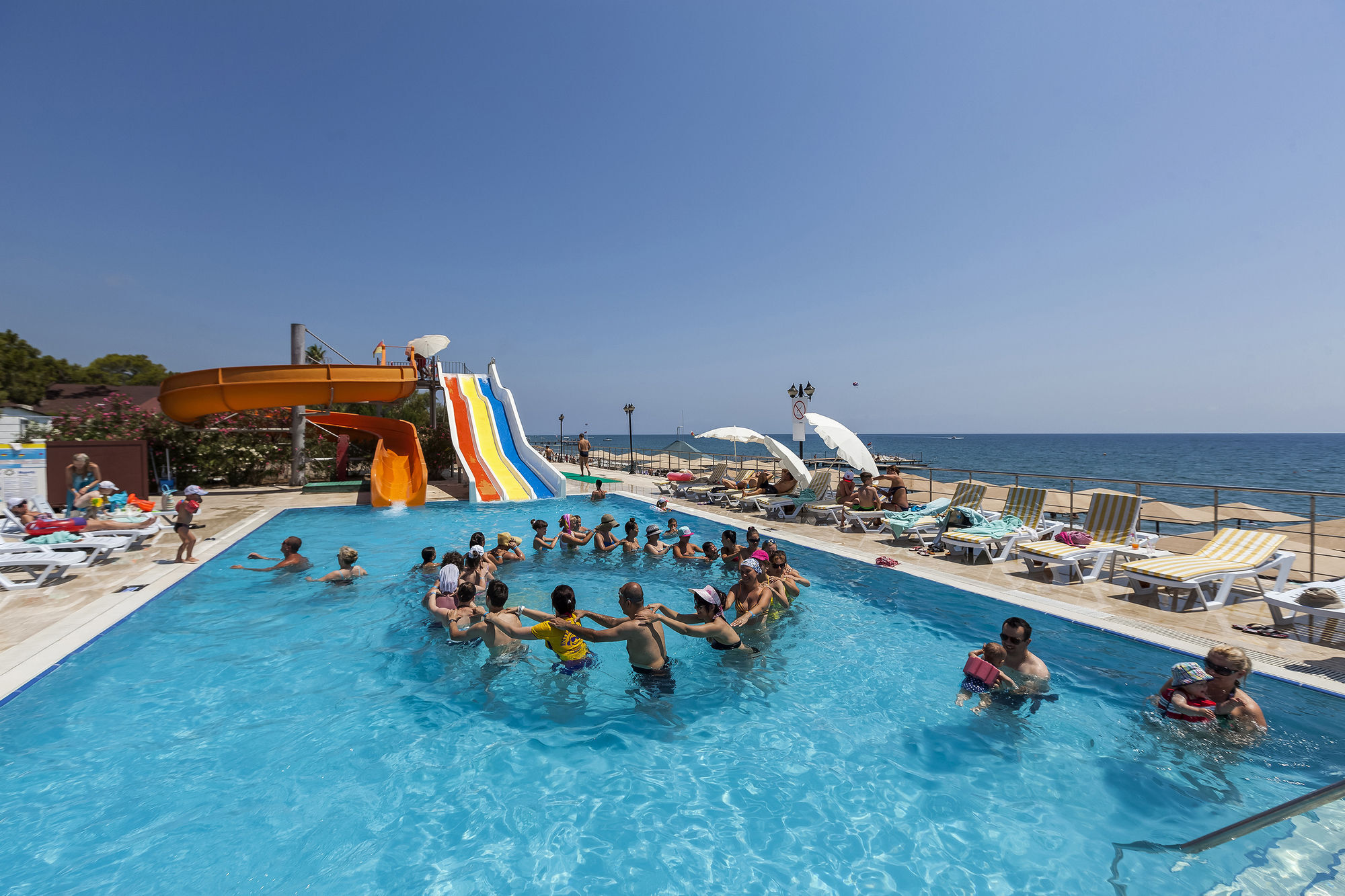 גוינוק La Mer Hotel מראה חיצוני תמונה